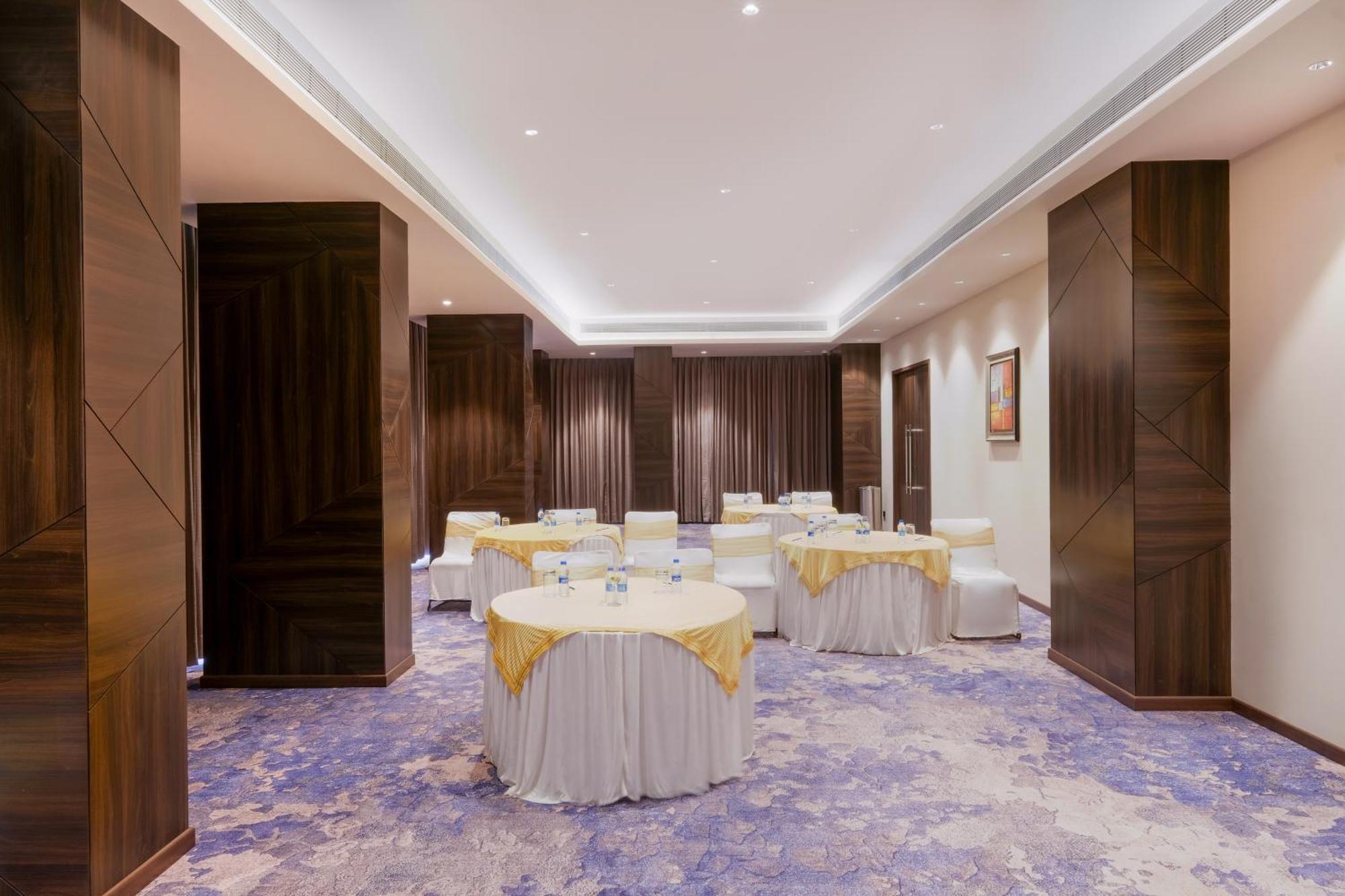 7 Apple Hotel Jal Mahal, Jaipur Eksteriør billede